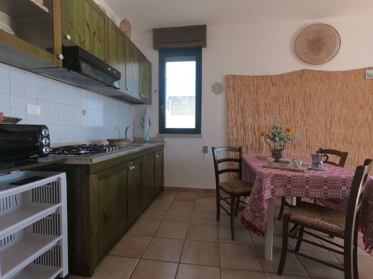 Appartamento Sul Mare Torre Pali Exteriör bild